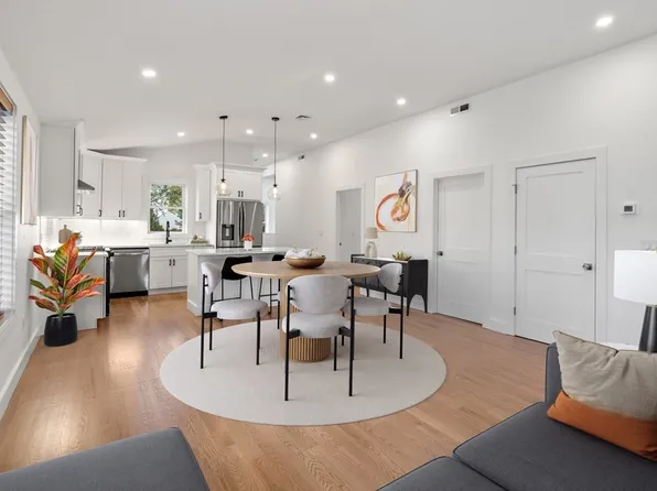 43-45 Wellington St #3, Waltham, MA 02451