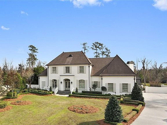 3rd image of 530 Twin River Dr