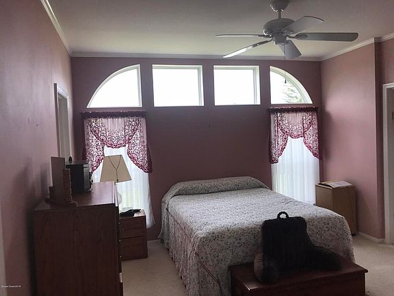 4th image of 328 Meridian Run Dr #308