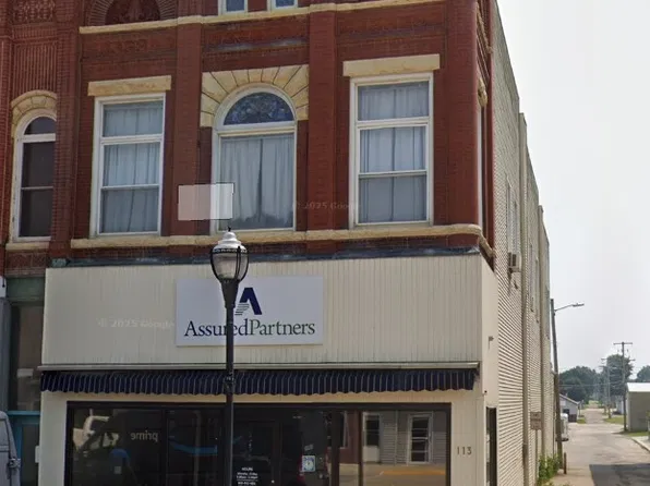113 N Elm St APT 1, Cresco, IA 52136