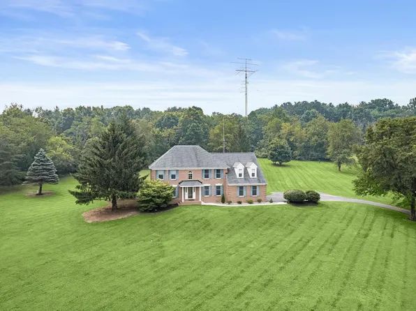 3797 Akers Dr, Mount Airy, MD 21771