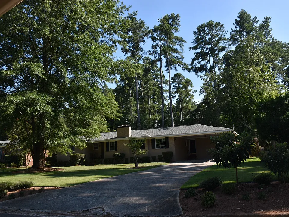 2271 Overton Rd