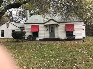 500 Frontier St, River Oaks, TX 76114