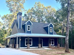 392 Spring Crest Rd, Cleveland, GA 30528