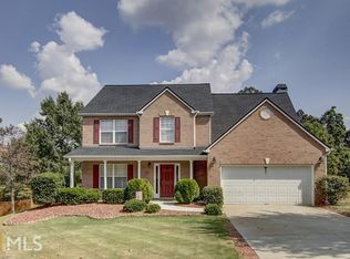 369 Plantation Ridge Ct, Loganville, GA 30052