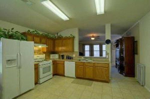4th image of 502 Fossil Lake Ct