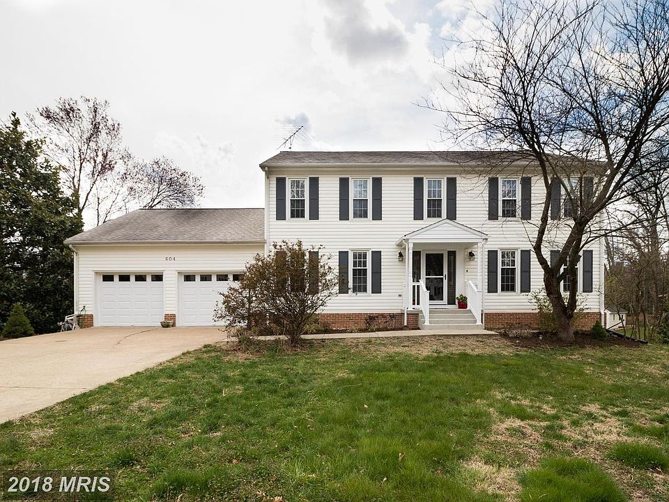 1st image of 604 Camden Dr