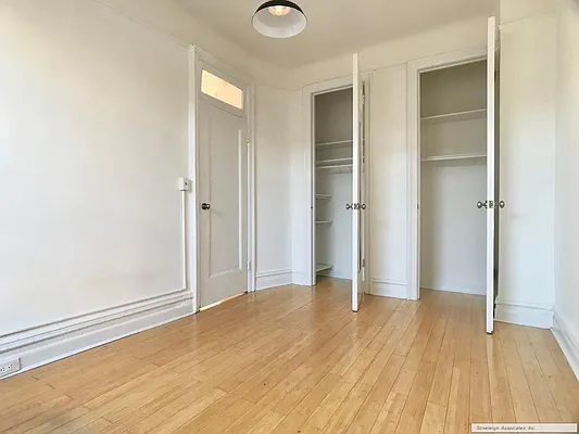 Rented by Sovereign Associates | media 20