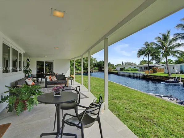 1821 NW 33rd Ct, Oakland Park, FL 33309