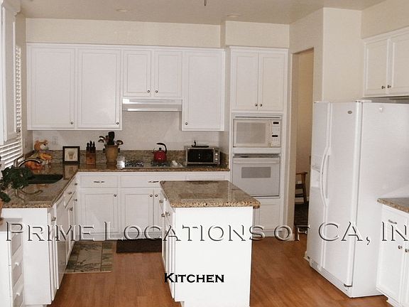 4th image of 3302 Europa St