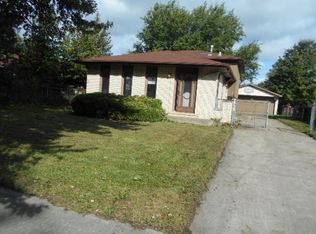 7642 W 93rd St, Bridgeview, IL 60455