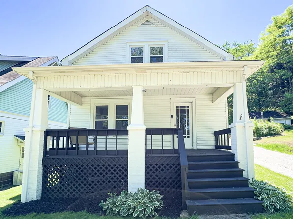 2127 Margaret St, Steubenville, OH 43952