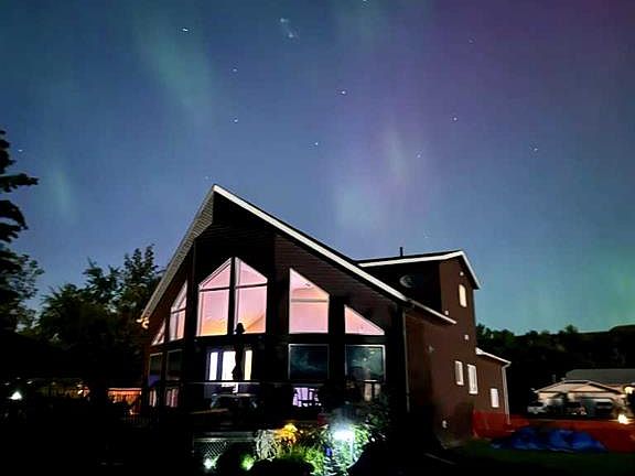 2nd image of 336 NW Mabbott Rd