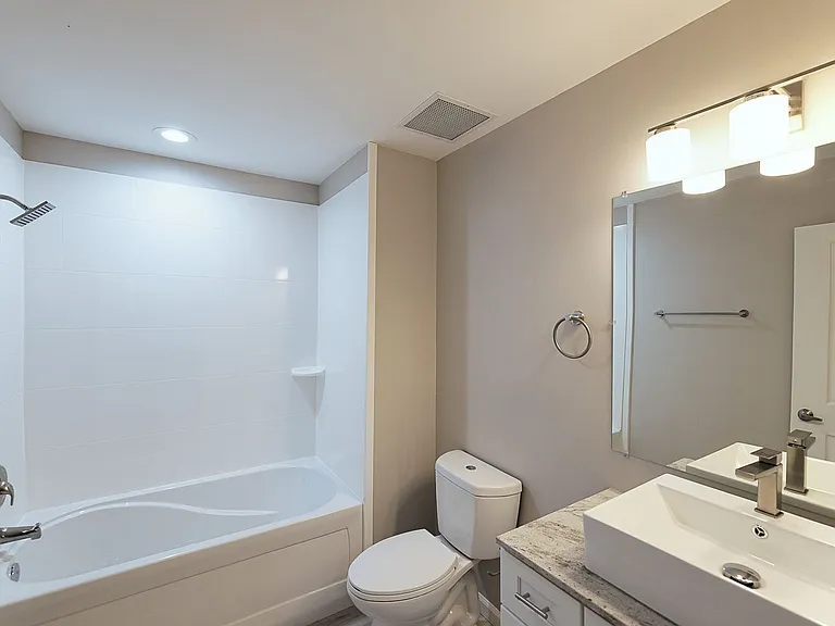 The Venue Apartments — Photo 110