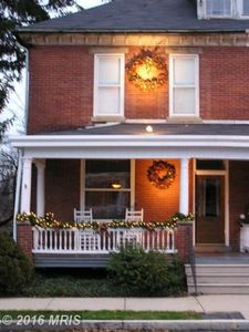 543 E King St, Chambersburg, PA, 17201