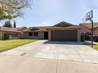 3408 Clogston Way, Modesto, CA 95354