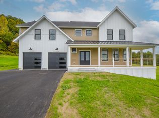 16 Tesla Way, Falmouth, ME 04105