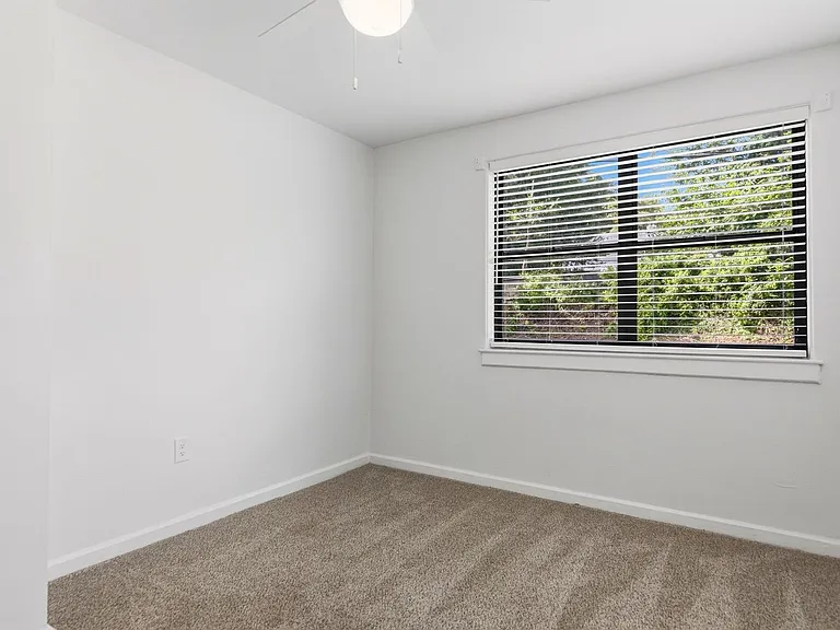 16 Faris Cir — Photo 22
