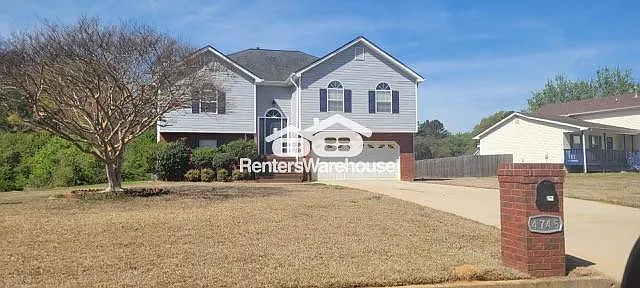 4745 King Saul Dr — Photo 42