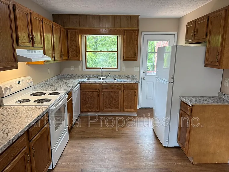 935 Kendrick Creek Rd #2 — Photo 6