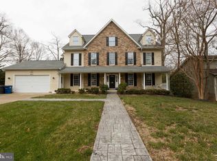 6205 Winston Dr, Bethesda, MD 20817
