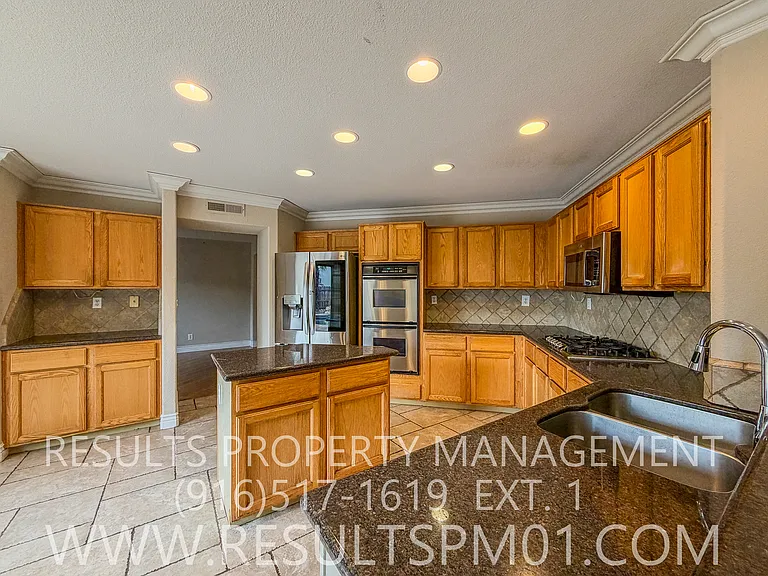 4891 Knightswood Way — Photo 8