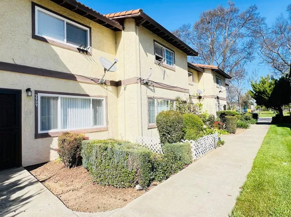 7727 Murray Ave, Gilroy, CA 95020