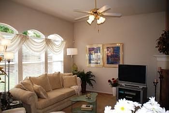 3rd image of 6605 Spencer Dr
