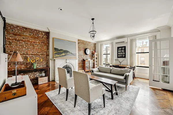 Sold by Compass | media 13