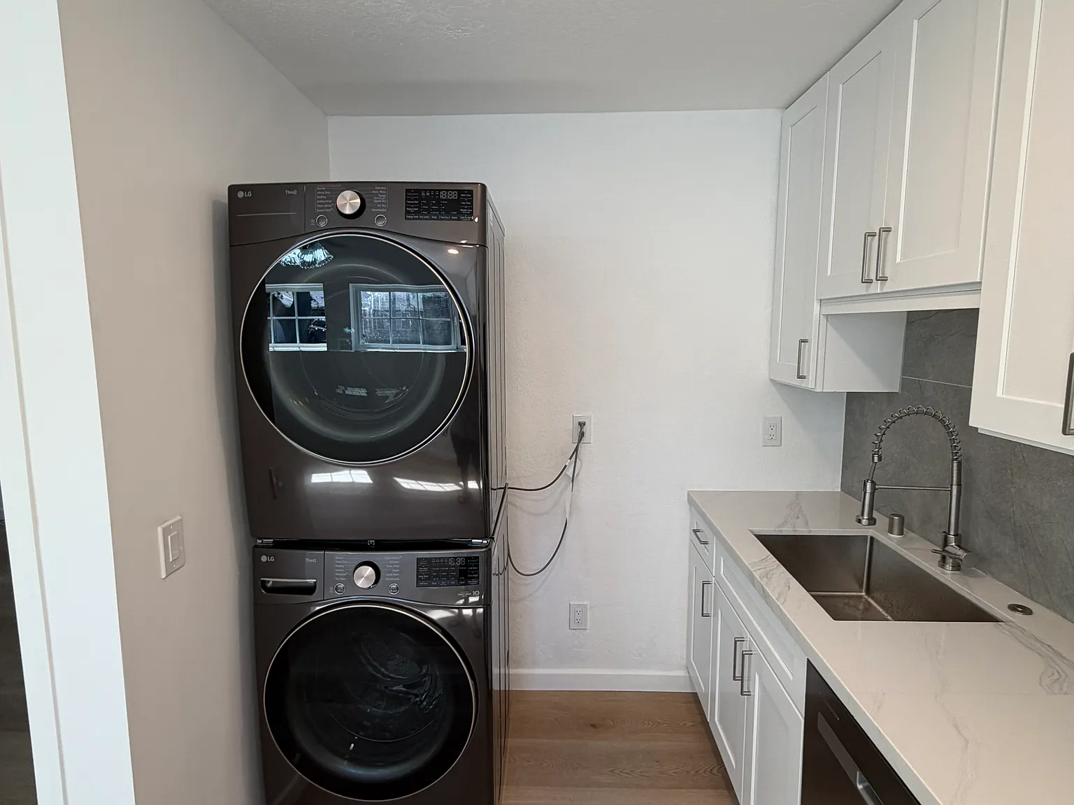 1 bed, 445 sqft, $2,450 — Photo 2
