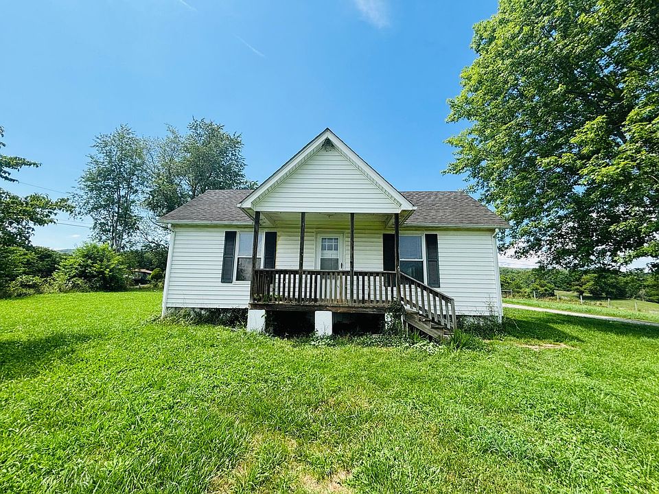 1st image of 2202 Meadowbrook Dr