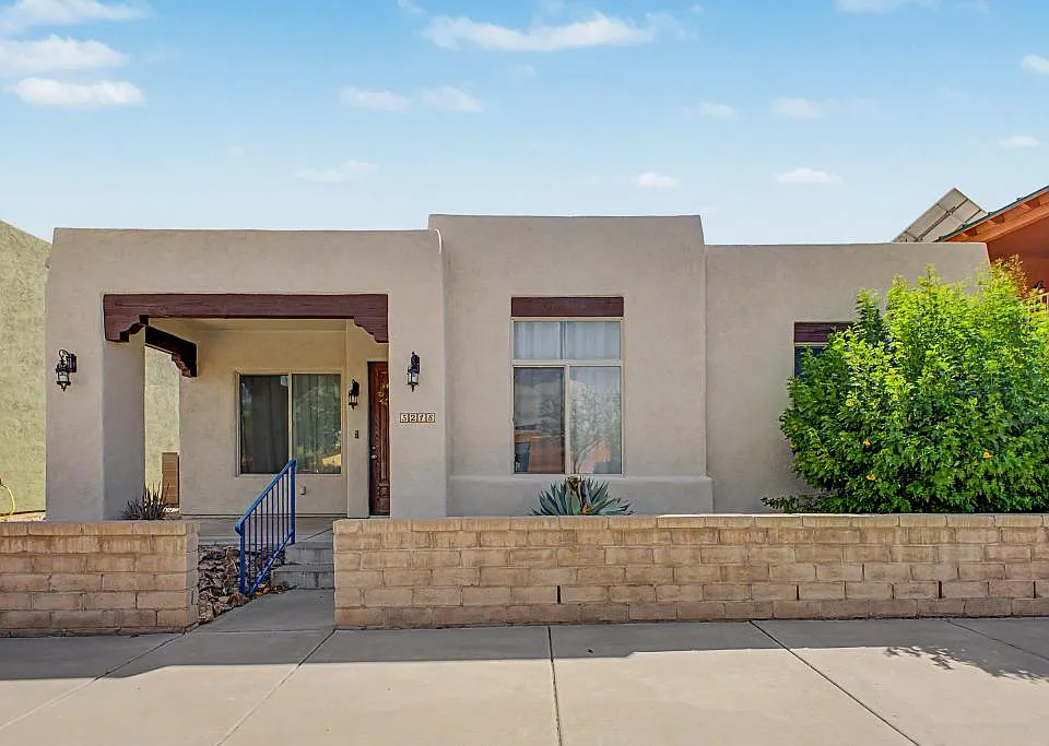 5218 S Nightbloom Way
