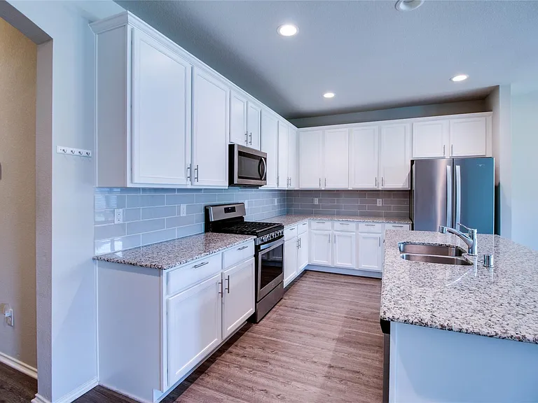 2511 Sandbar Shark Ct — Photo 5
