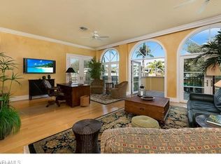 780 5th Ave S APT 201, Naples, FL 34102
