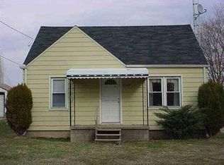 3481 Camden Ave, Burton, MI 48529