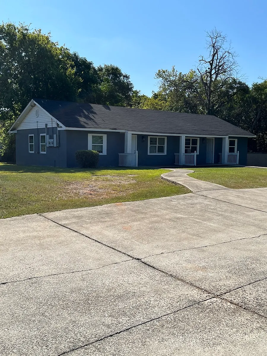 Building Photo - 363 Woolfolk St