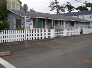 1821 S Edgewood St, Seaside, OR