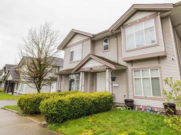 11537 240th St, Maple Ridge, BC V2W 1A3