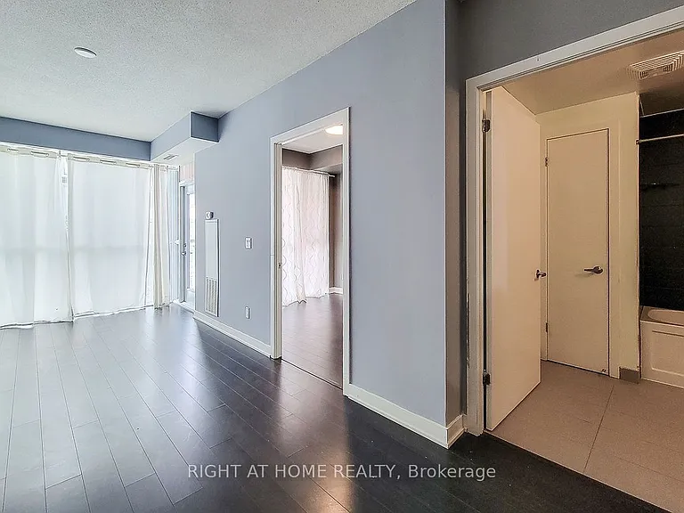 5260 Dundas St #306 — Photo 17