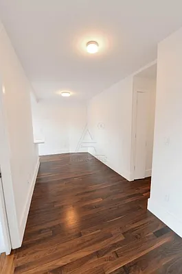 Rented by Peter Ashe | media 2