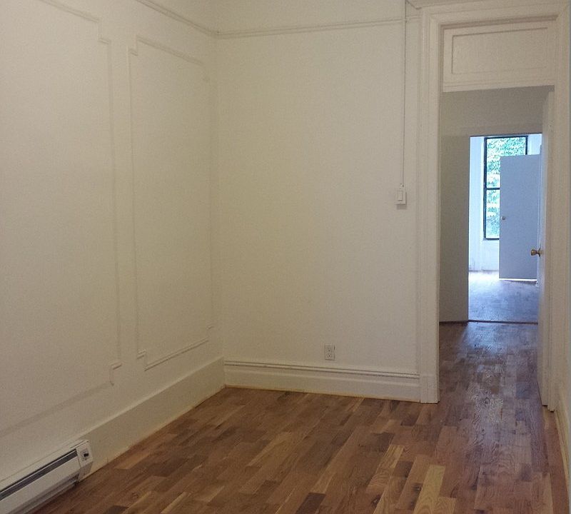 1st image of 1275 Nostrand Ave APT 1R