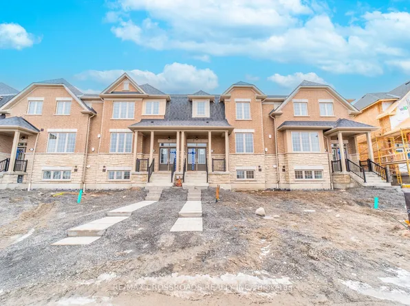 332 Coronation Rd, Whitby, ON L1P 1Y5