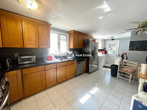 4th image of 53 Bristol Rd #22
