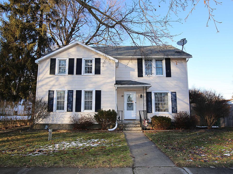 1st image of 158 W Read St