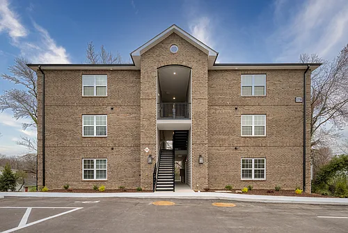 Stella's Place Apartments Photo 1