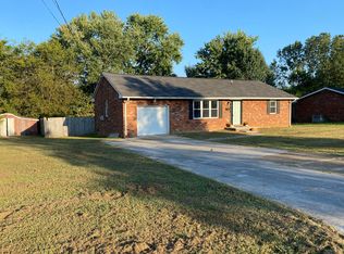 89 McOtis Dr, Fort Oglethorpe, GA 30742