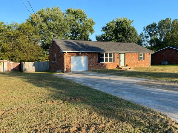 89 McOtis Dr, Fort Oglethorpe, GA 30742