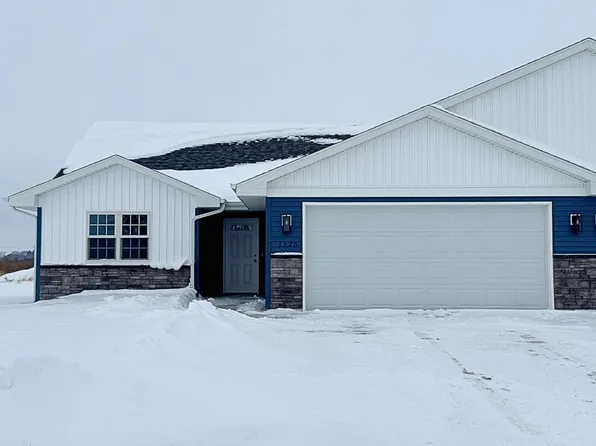 1125 Red Hawk Drive, Milton, WI 53563