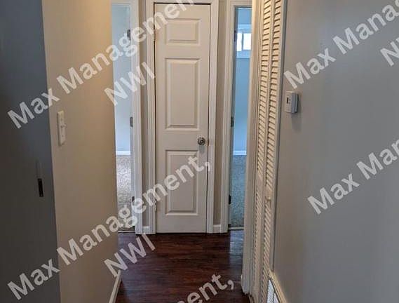 4th image of 3225 Kenwood St