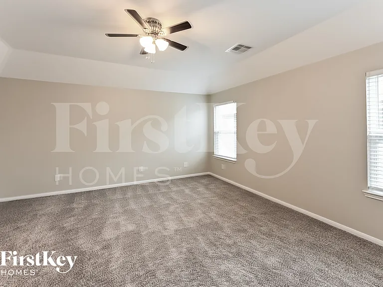 15319 Kinord Run Dr — Photo 9